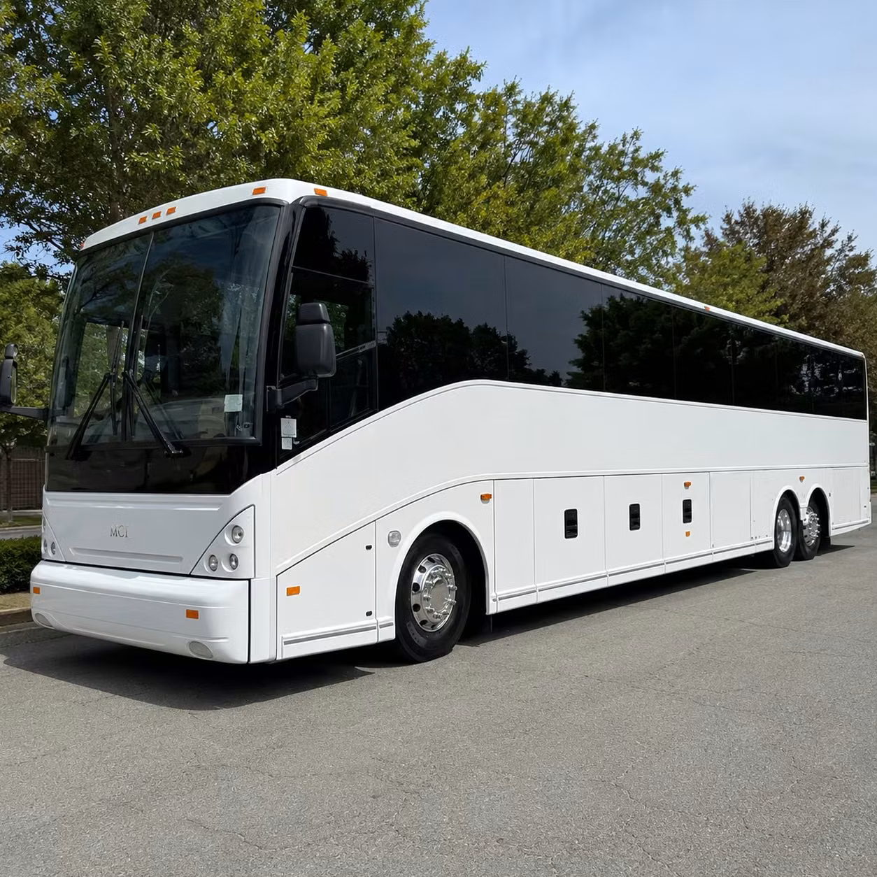 stpeterscharterbuscompany com will help you book airport transportation for returning groups in st peters